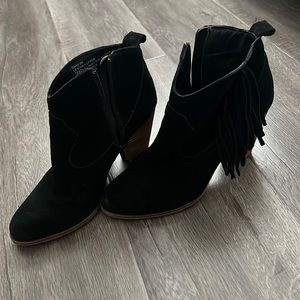 Steve Madden boots size 9